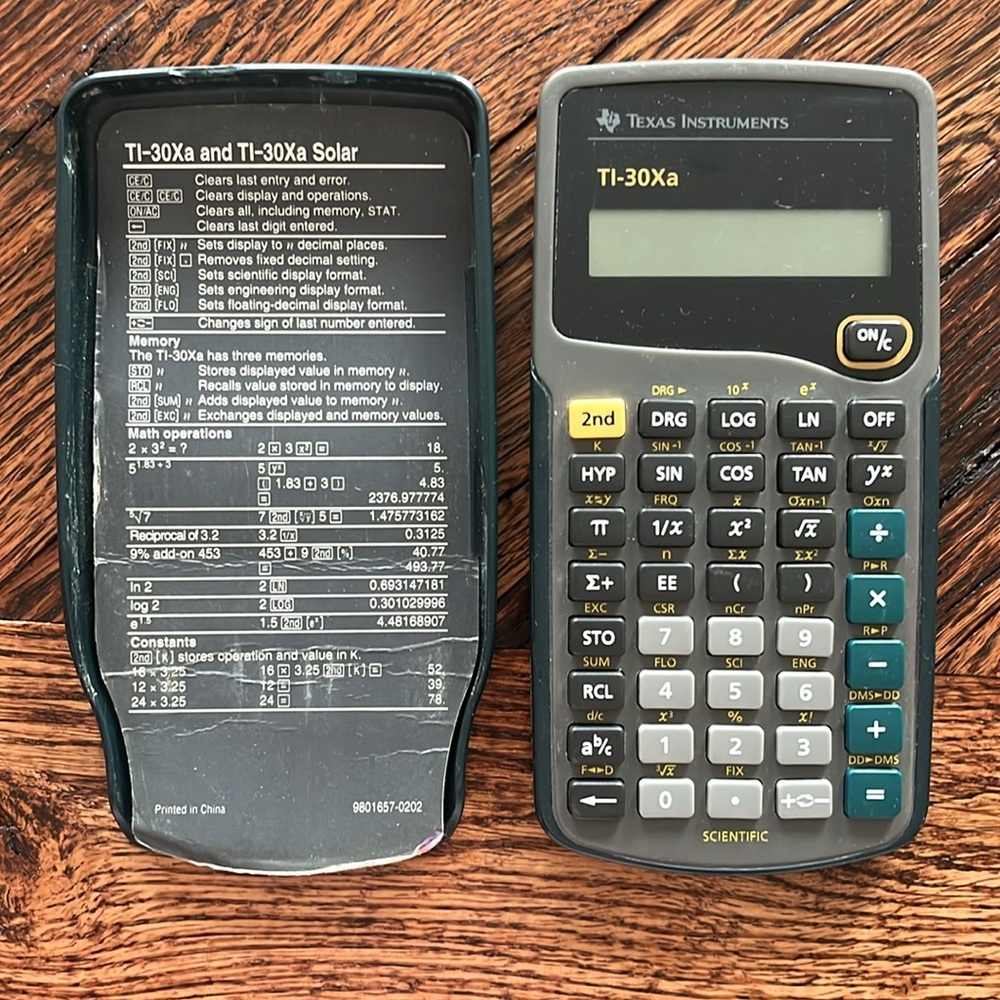 Texas Instruments TI-30Xa Calculator - Picture 2 of 3